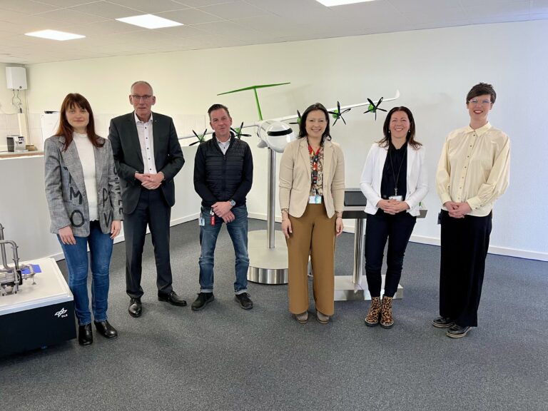 Bürgermeisterin Doreen Mohaupt im Austausch mit Deutschem Zentrum für Luft- und Raumfahrt (DLR)