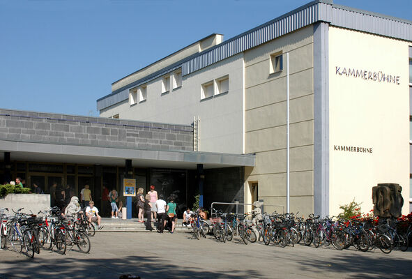 Staatstheater Cottbus: König Ubu | Premiere